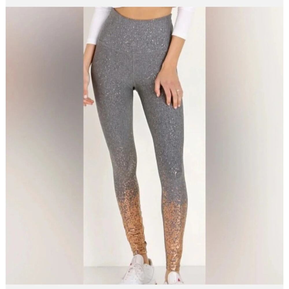 Beyond Yoga Alloy Ombre Speckled Midi Leggings Size: M